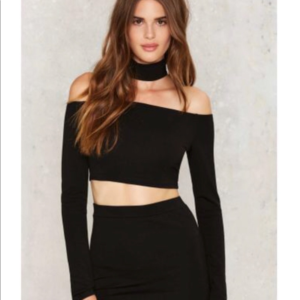 NWOT Bossa Off the Shoulder Crop Top